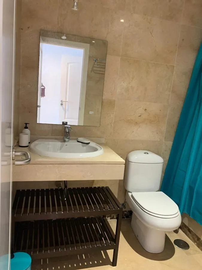 Quiet Family Apartment, 4 Pools, Close To The Beach And Golf, La Marina Alcaidesa 9 02 Daire