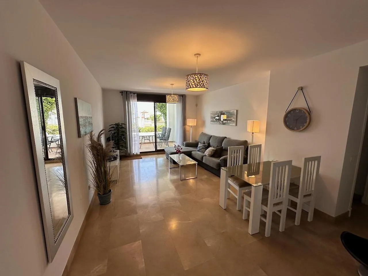 Quiet Family Apartment, 4 Pools, Close To The Beach And Golf, La Marina Alcaidesa 9 02